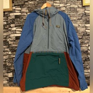 LL Bean Windbreaker/hoodie